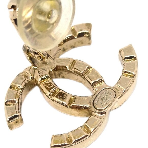 Chanel Gold CC Earrings Clip-On A17C 185855 - Picture 4 of 4